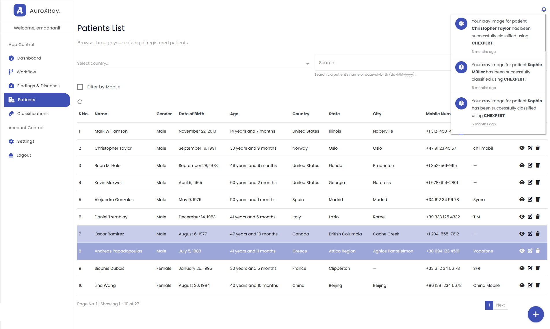 AuroXRay patient list with notification dropdown